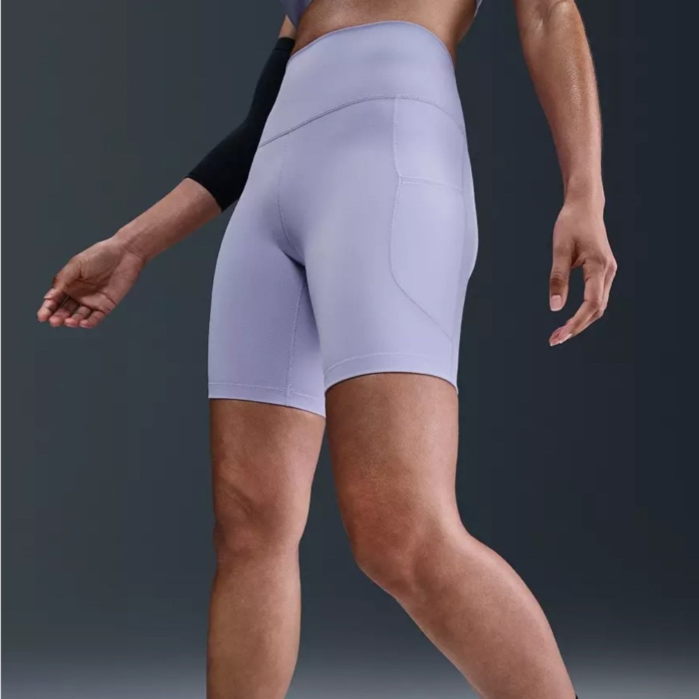 Nike Women's One High-Waisted 8" Biker Shorts With Pockets